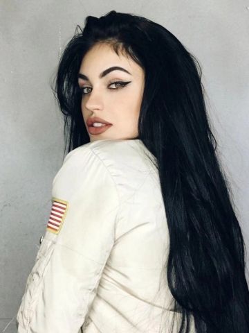 Зина
